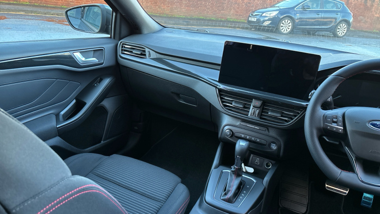 Ford Focus 1.0 EcoBoost Hybrid mHEV 155 ST-Line 5dr Auto Petrol Hatchback